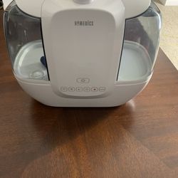 HoMedics Humidifier