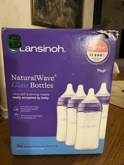 Brand new lansinoh glass baby bottles 8 oz (4 pack)