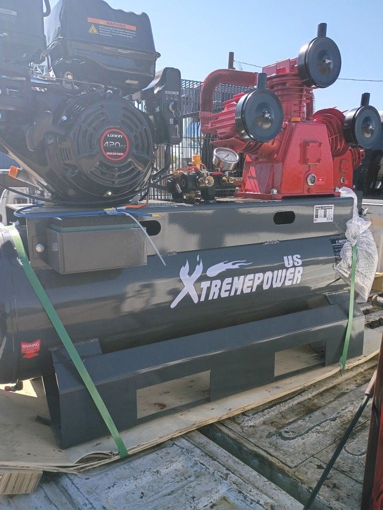 Gas Air Compressor New 30 Gallons 