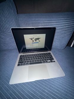 2020 MacBook Air 250Gb (read description)