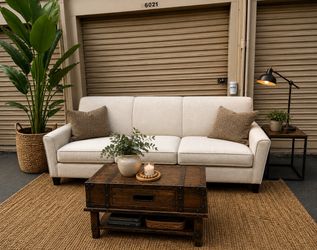 Modern beige Sofa ✨ Neutral Coastal Vibe