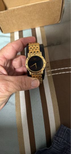 Vintage gold vintage 1990