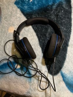 HyperX gaming headset works fine used