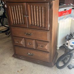 Dresser