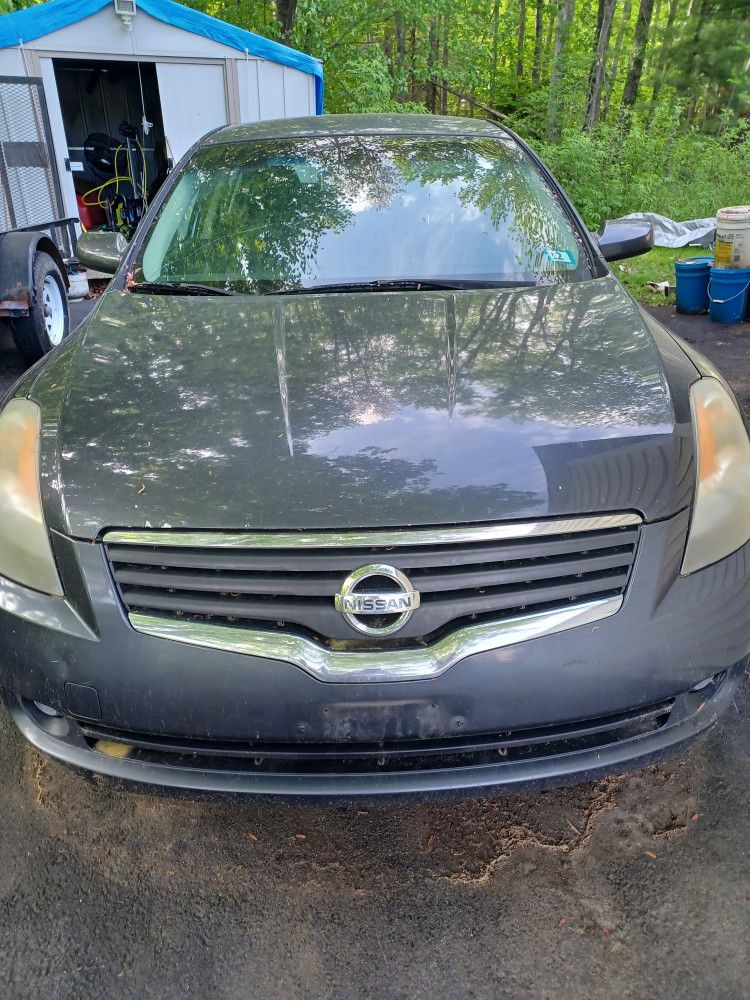 Does Run 2007 Nissan Altima 2.5 S  OPTIONAL PARTS DOES RUN
