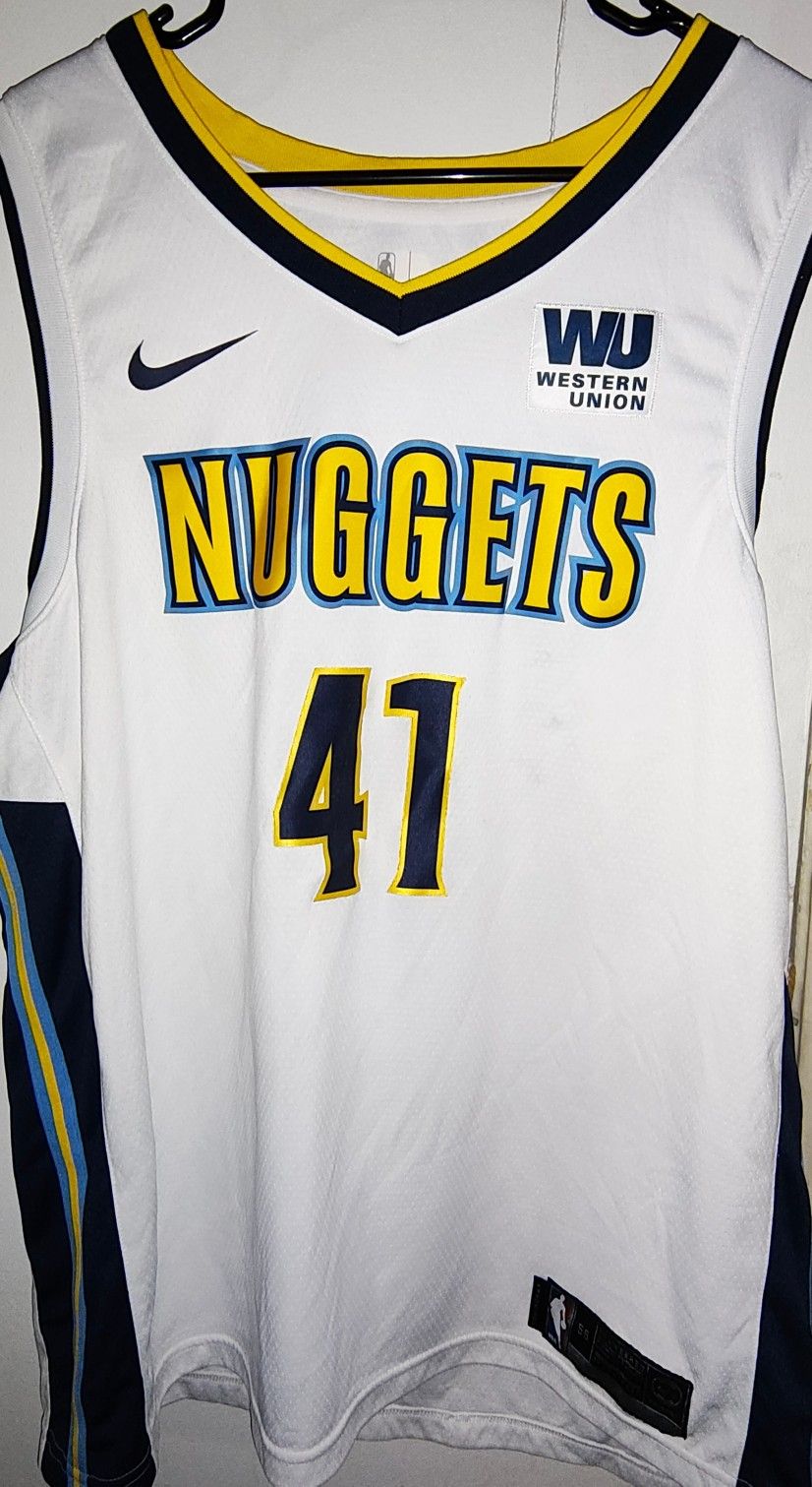 Denver Nuggets #41 Juan Hernongomez Signed