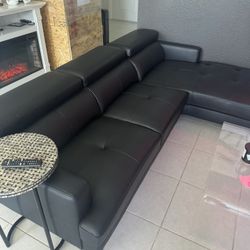 Black Sectional Leather Sofa