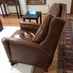 Chair, Recliner, Leather ———-PRICE LOWERED, BEST OFFER 