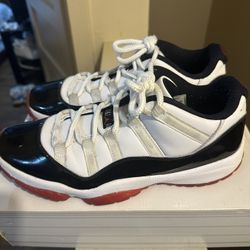 Men’s Jordan 11 Low. Retro. Size: 10