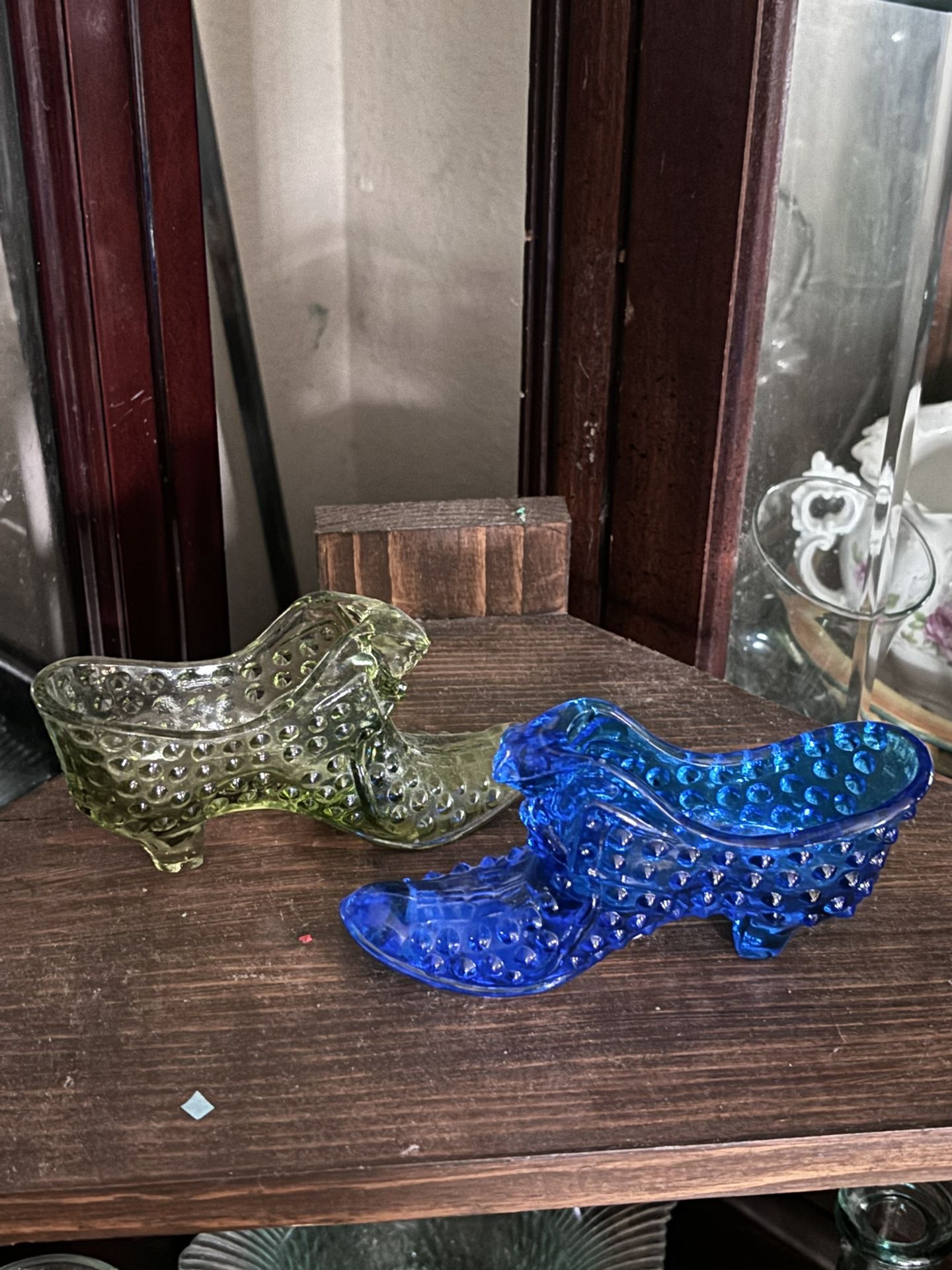 A Bundle Of Shoes Mixed Sizes Depression Glass And Ceramic Chacha Heels