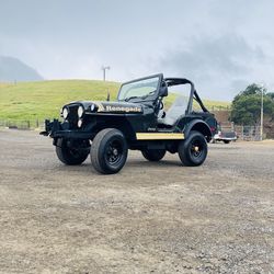 1976 Jeep CJ clean tittle v8 manual transmission