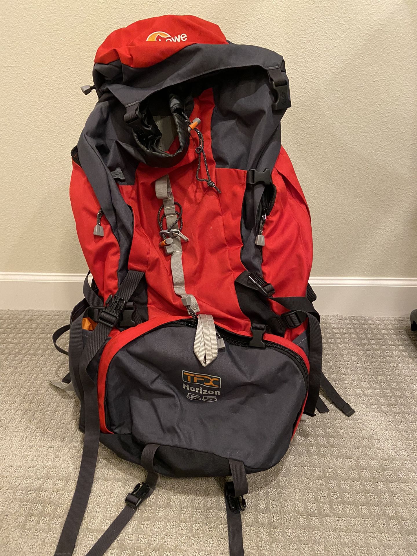 Lowe alpine Hiking Backpack 55L