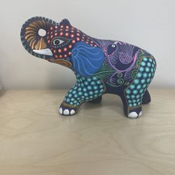 Náhuatl Elephant