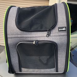 Pet Carrier / Back Pack