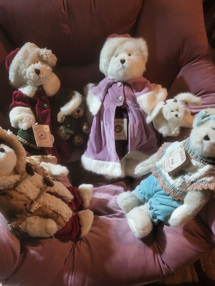 Boyd's Bears 4