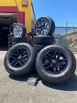 Chevy And GMC Wheels 275/65/18” Goodyear