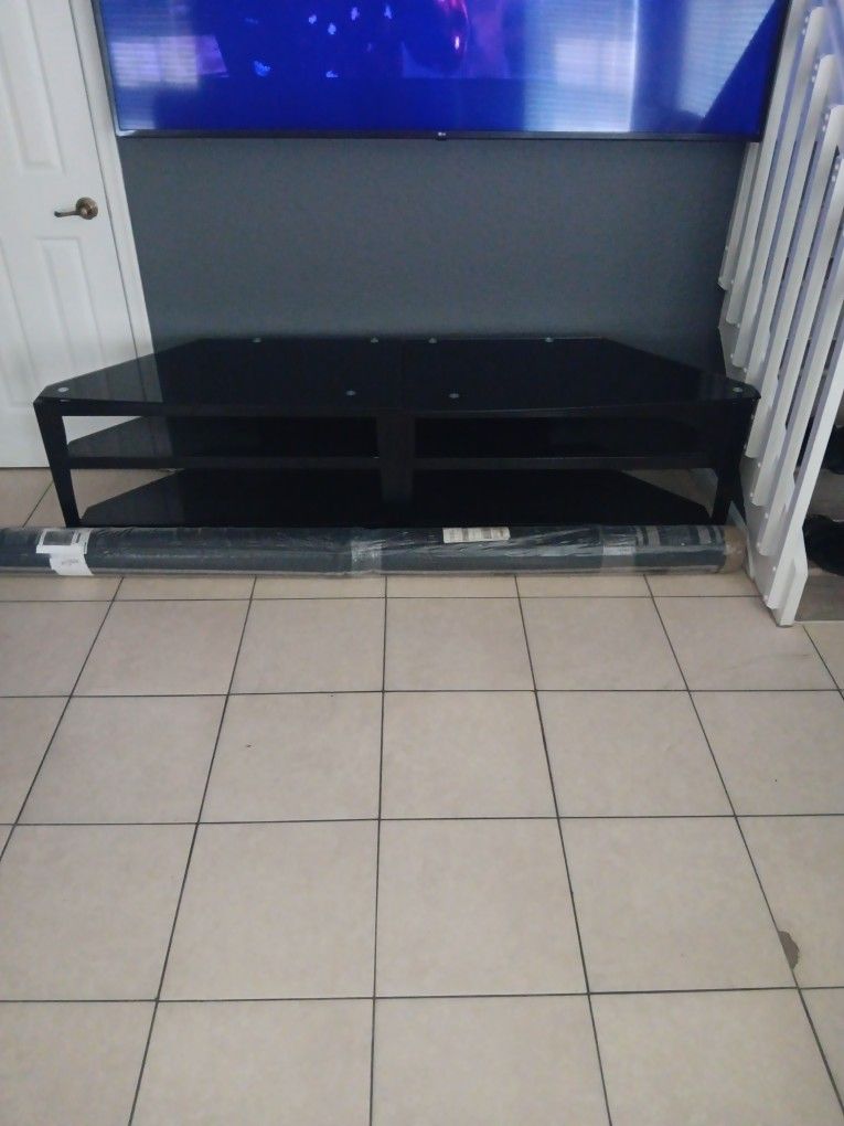 TV Stand And Black  Rug For Sale