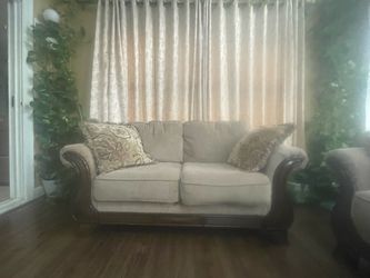 Sofa set