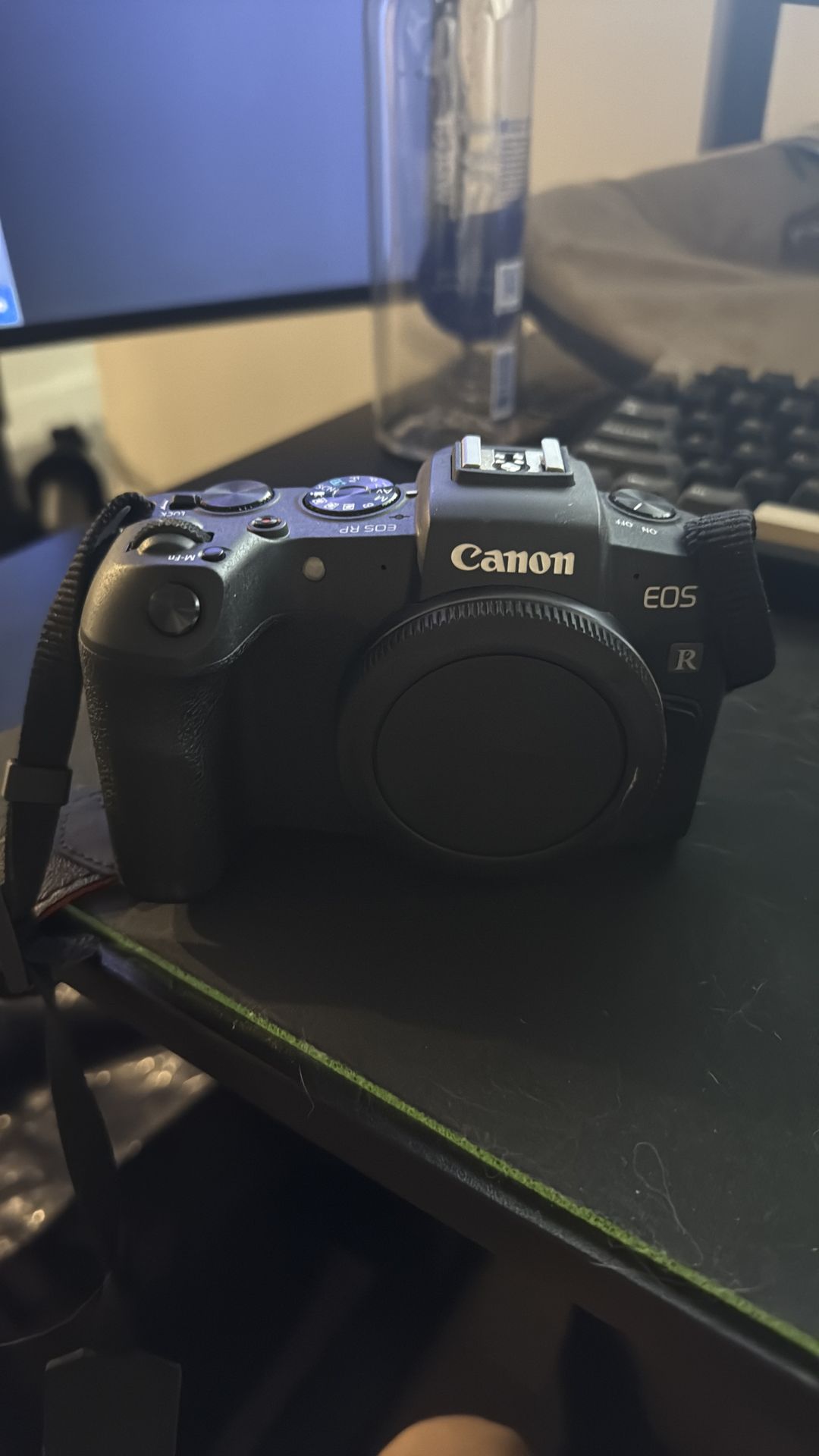Canon RP. Barely Used