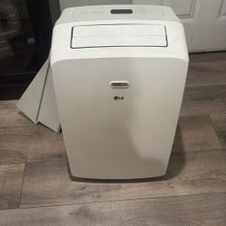 Portable air conditioner