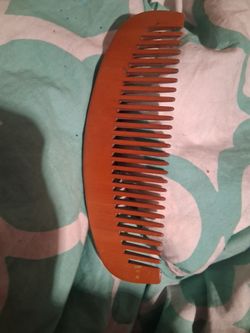 Wood comb