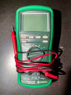 Greenlee DM 820A multimeter