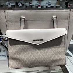 Pink Michel Kora Set