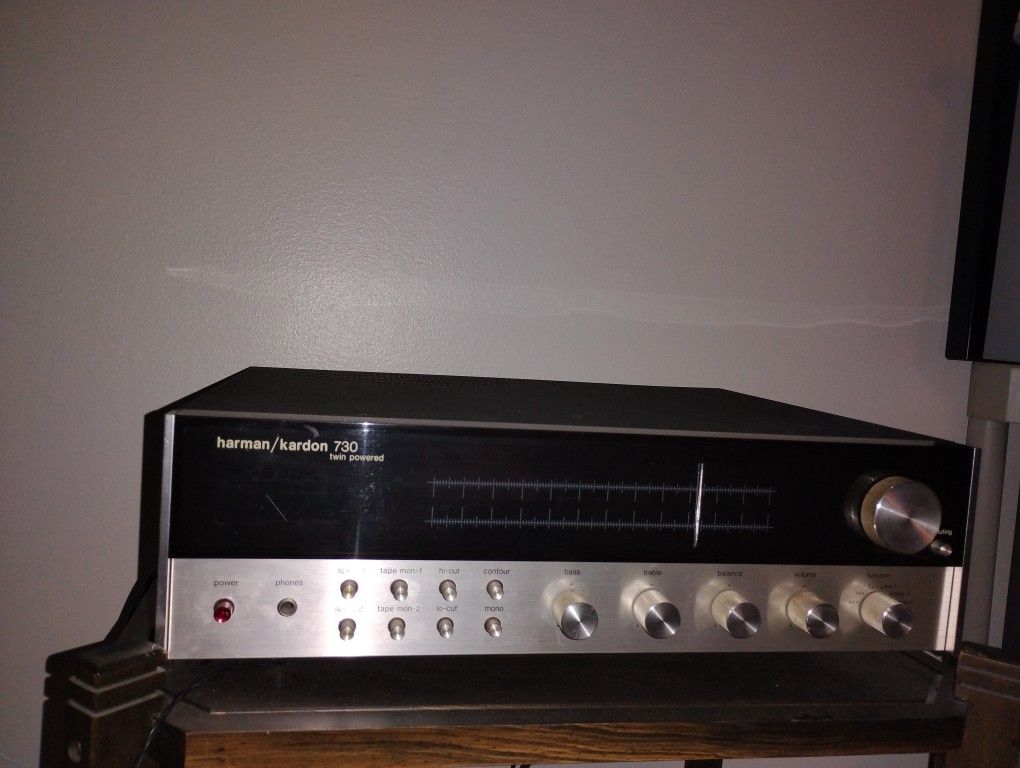 Harmon/Kardon 730 Twin Powered Vintage Receiver 