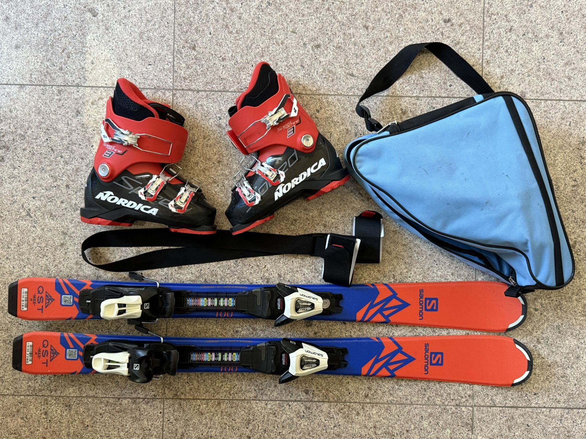 Ski/Snow Boards 100cm, 21cm Boots