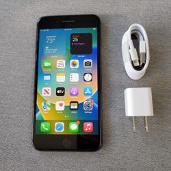 iPhone 8 Plus - UNLOCKED - Like New 