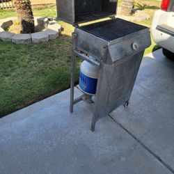Propane BBQ Grill With Tank Firm Price 