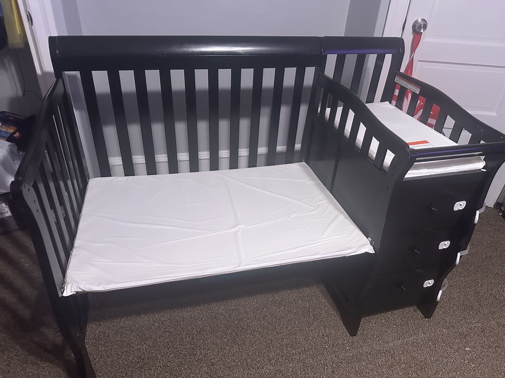 Mini Convertible Crib