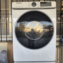 Lavadora y secadora de uso