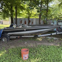 Boat Year 1986 