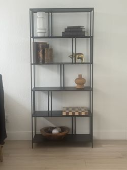 Black Metal 5-Shelf Bookcase / Display Shelf