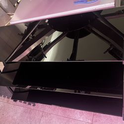 Glass Entertainment TV