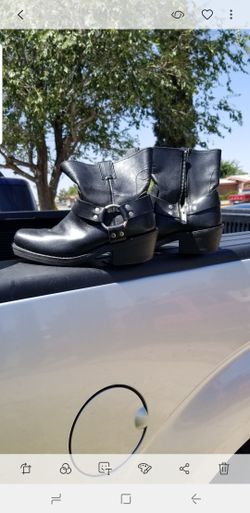 Harley DAVIDSON BEAUTIFUL WOMEN BOOTS like new size 8