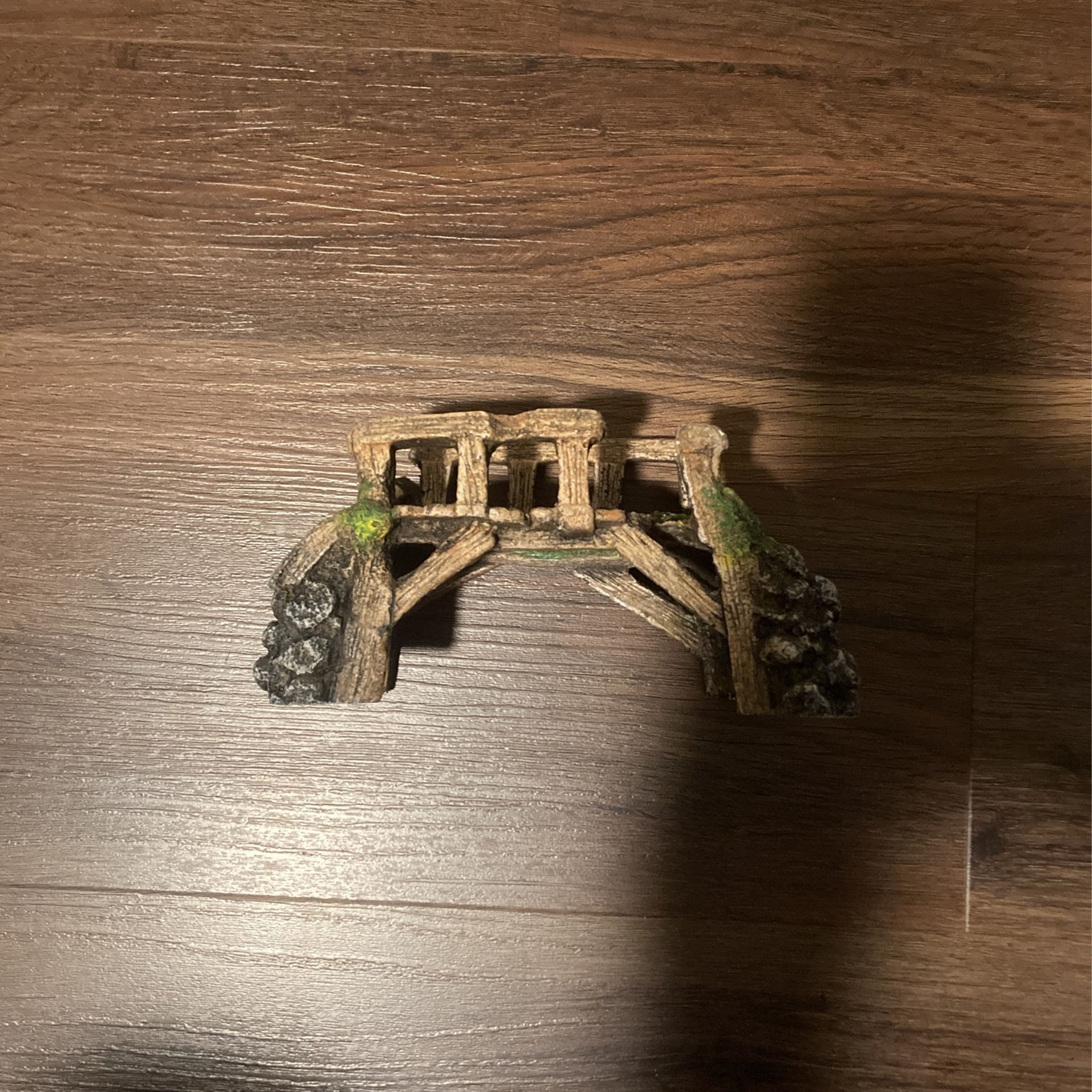 Bridge Accessory For Tank