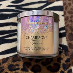 Bath & Body Works Champagne Toast Candle