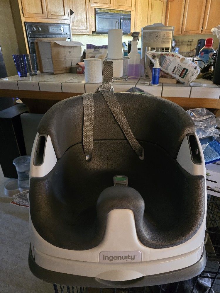 Like New Portable Highchair