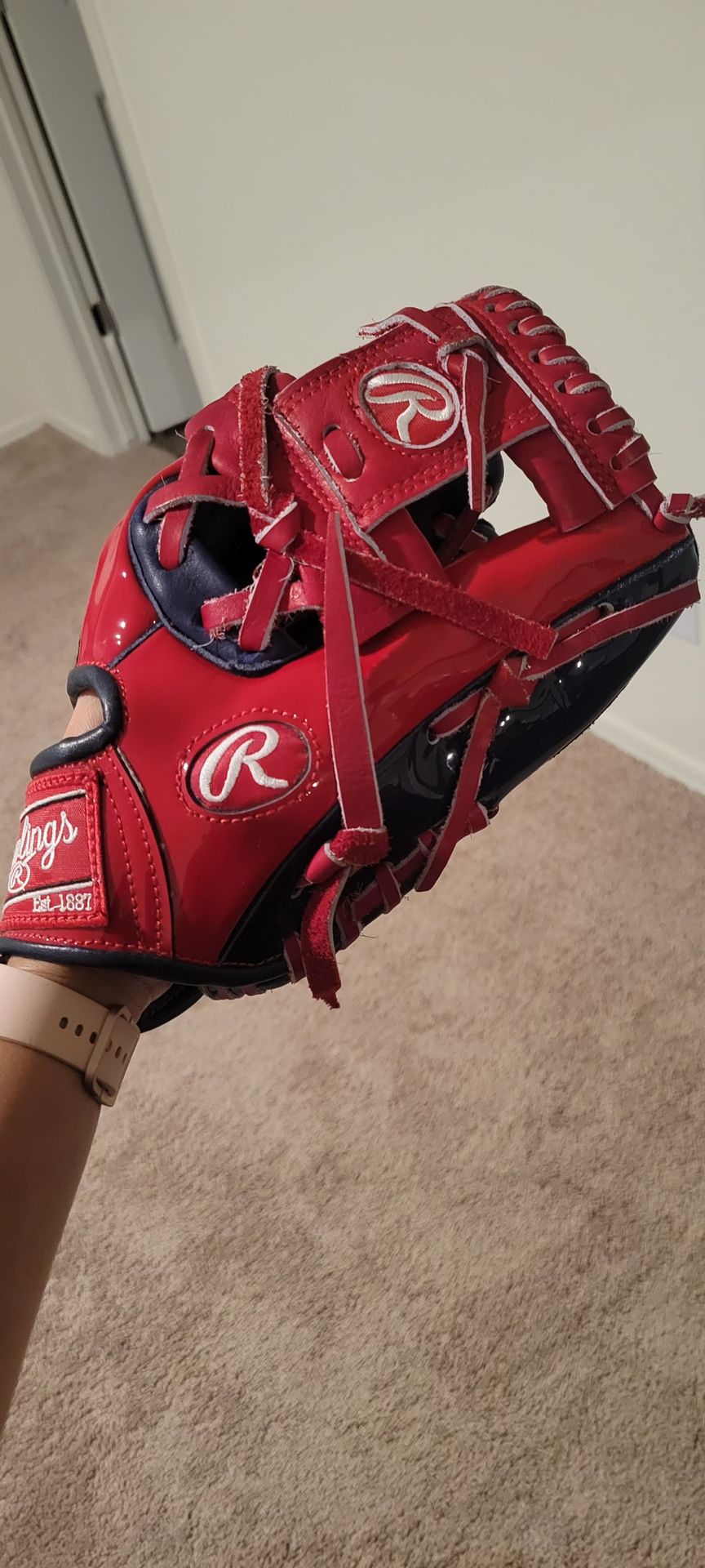 Brand New 11” Inch Rawlings Glove. 