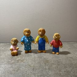 Vintage 1986 Bernstein Bear Family Toy Figures Flocked Heads