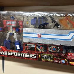 Transformers MP Optimus Prime