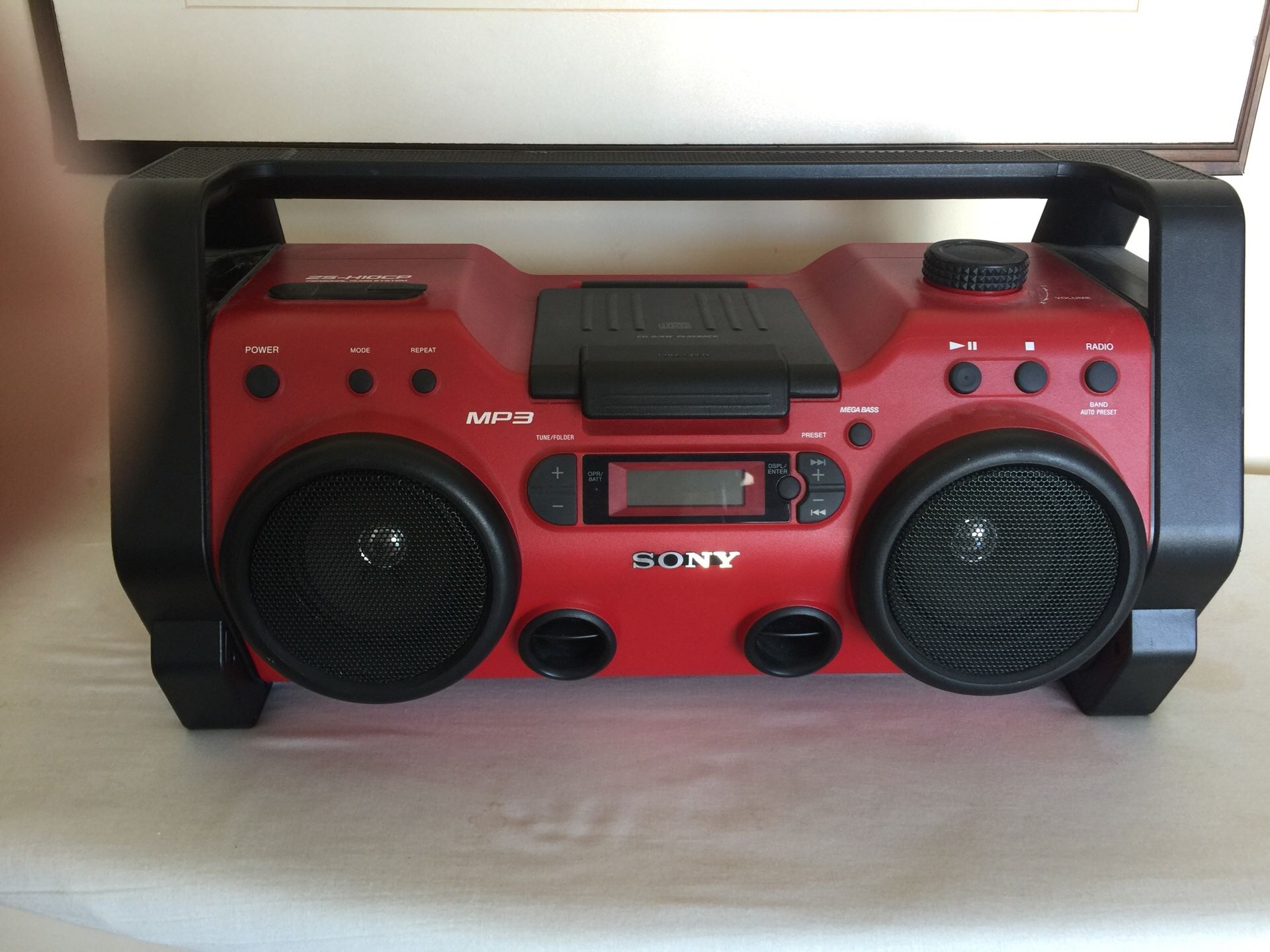 Sony waterproof CD MP3 Radio 25H10CP