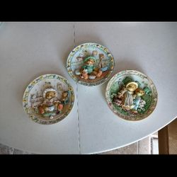 Decorative Nursery Rhyme Plates