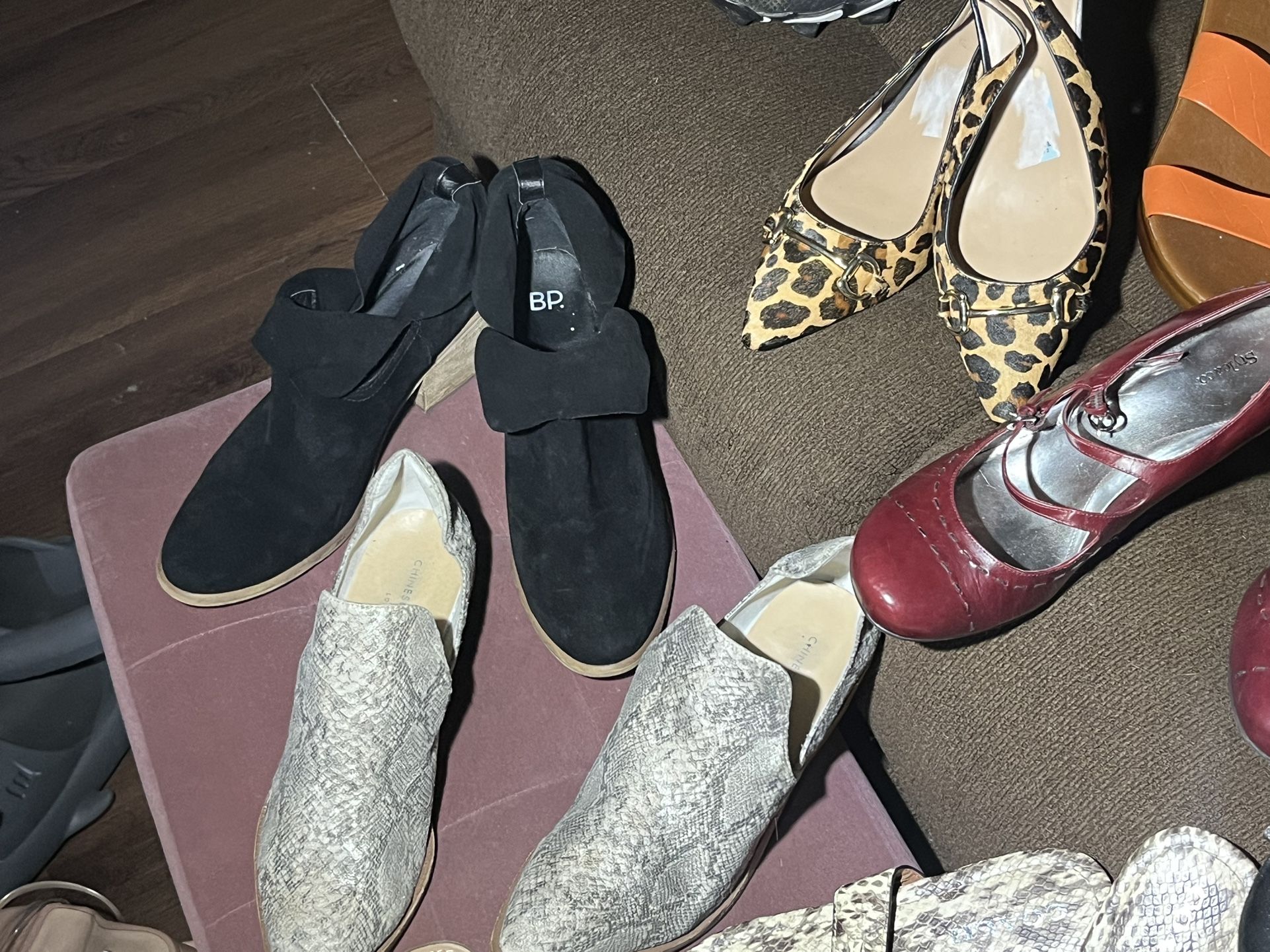 Tons Of Women’s Shoes Size 8 1/2 To 9 1/2 Good Condition!