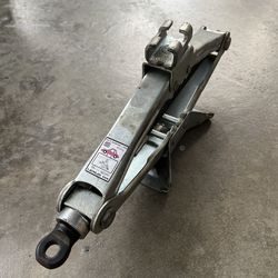 Lexus OEM Scissor Jack – Factory Emergency Car Jack
