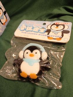Resealable Sensory Cool Snow Penguin Pinch Pinch