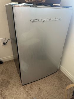 Refrigerator like new condition