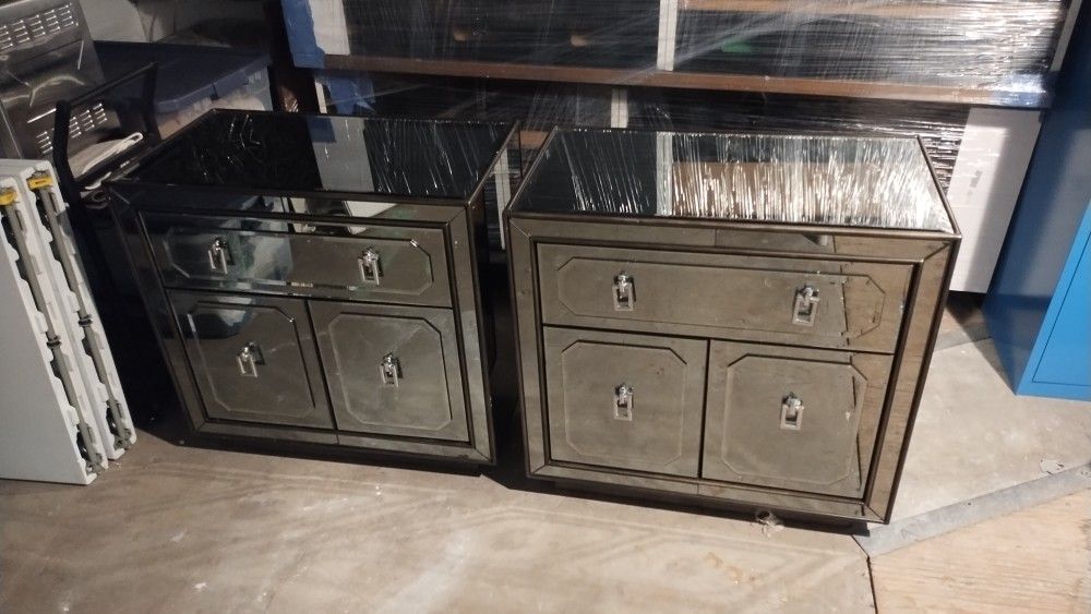 Mirror Cabinets / End Tables